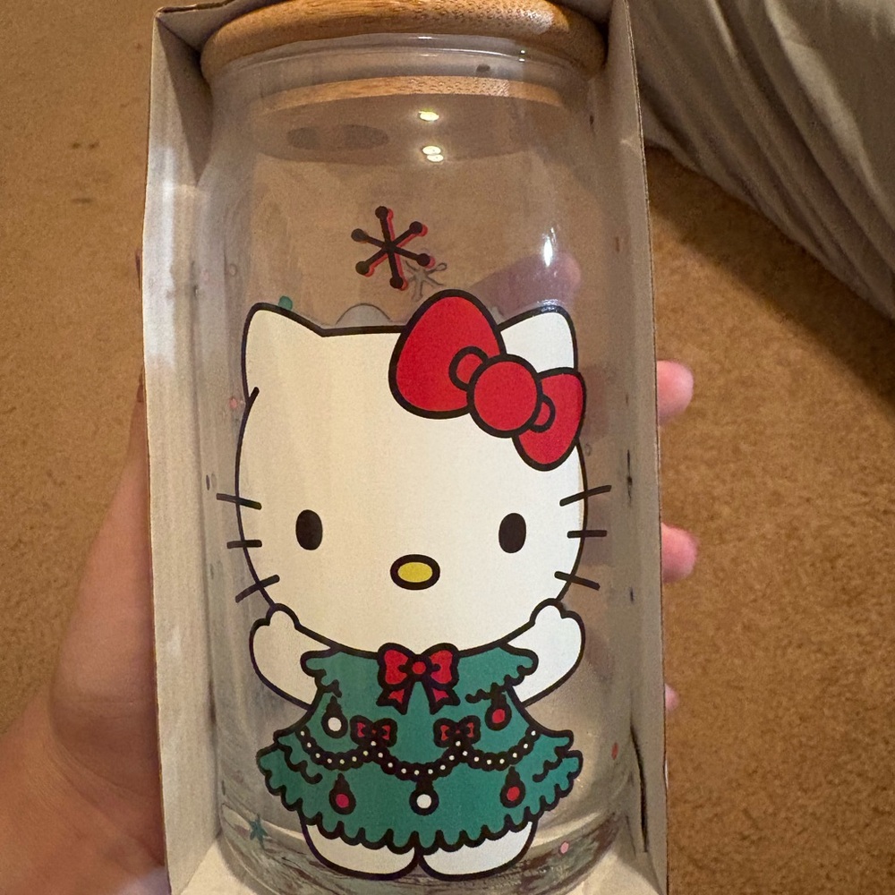 Hello Kitty cup